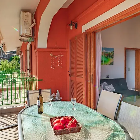 Golden Flower'S Apartment Poros  Esterno foto