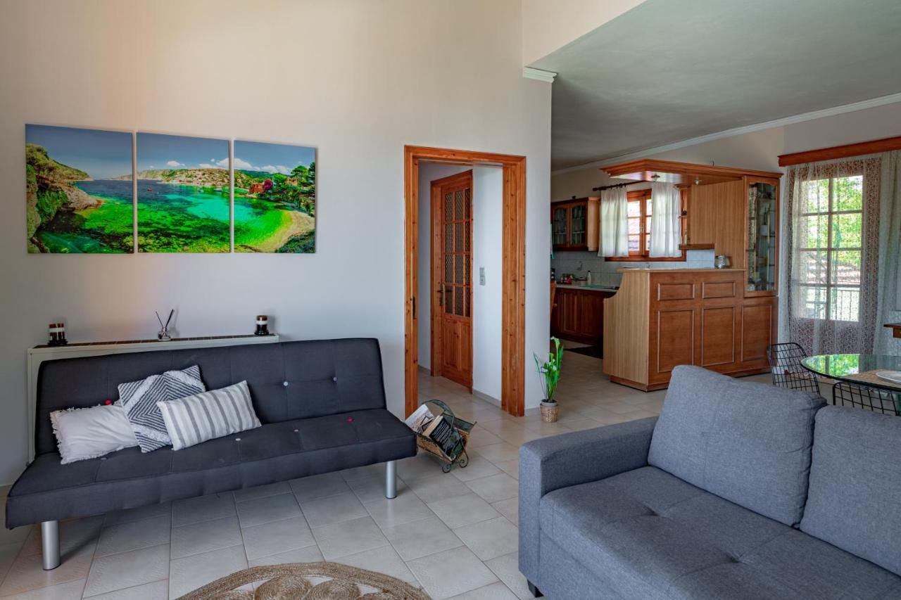Apartament Golden Flower's Poros (Kefalonia)