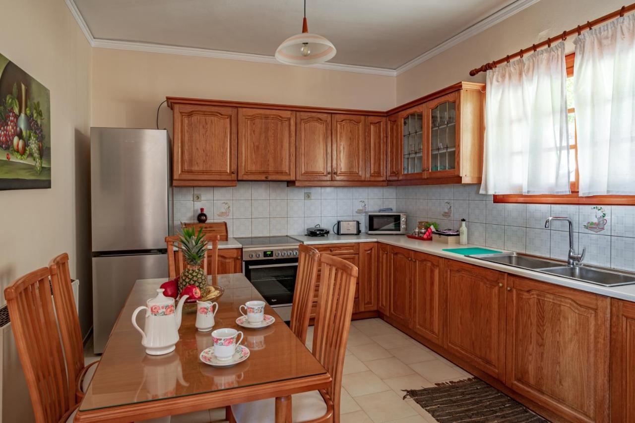 Apartament Golden Flower's Poros (Kefalonia)