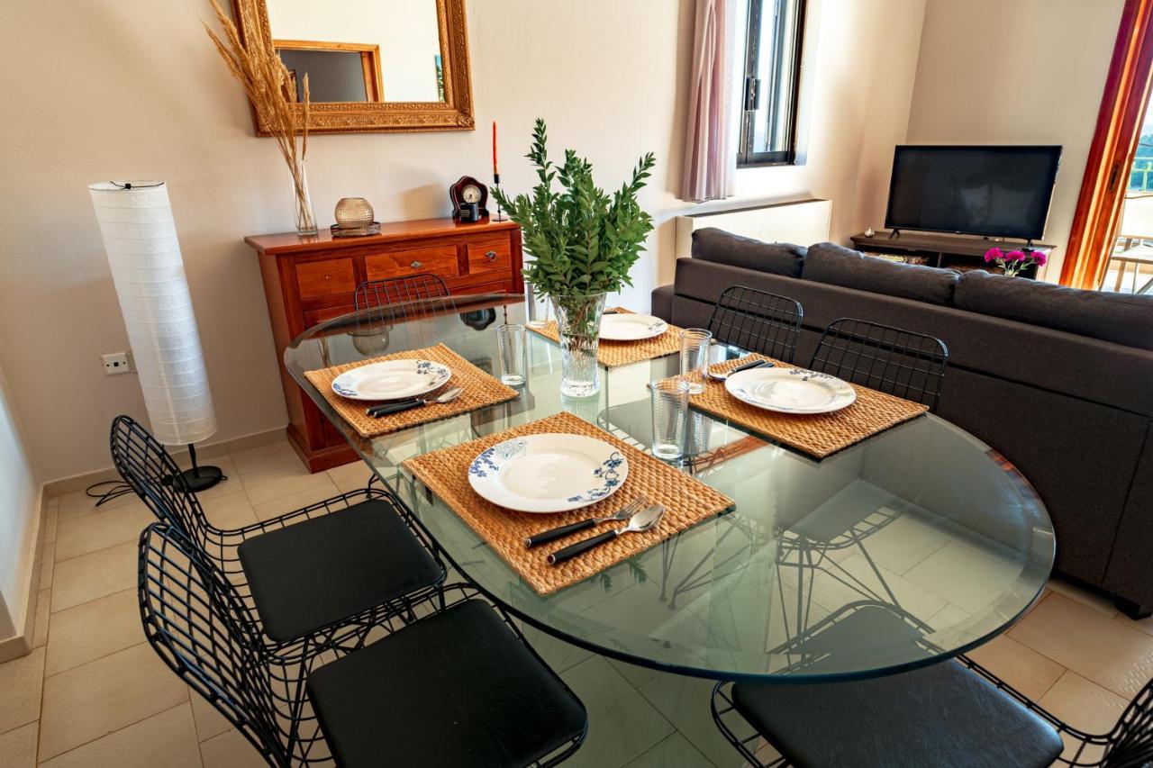 Apartament Golden Flower's *